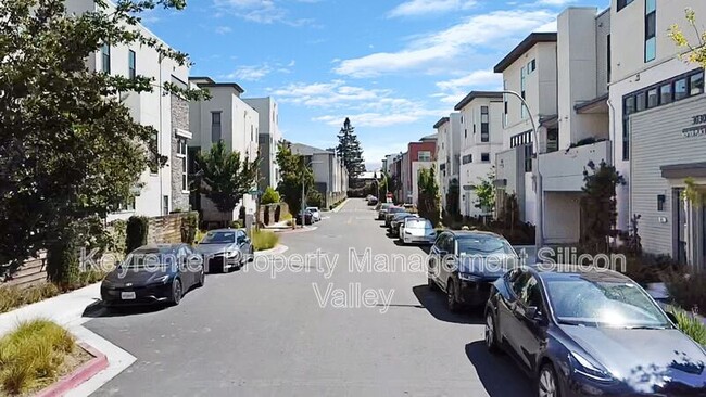 Building Photo - 3030 Boyter Pl