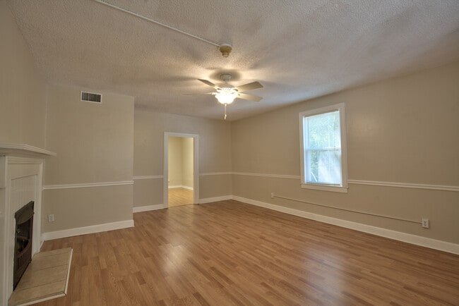 Building Photo - 2bd/2ba in MIDTOWN