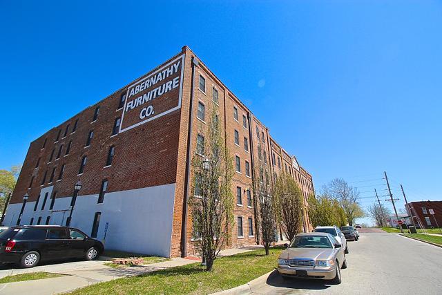 Building Photo - 200 Seneca St
