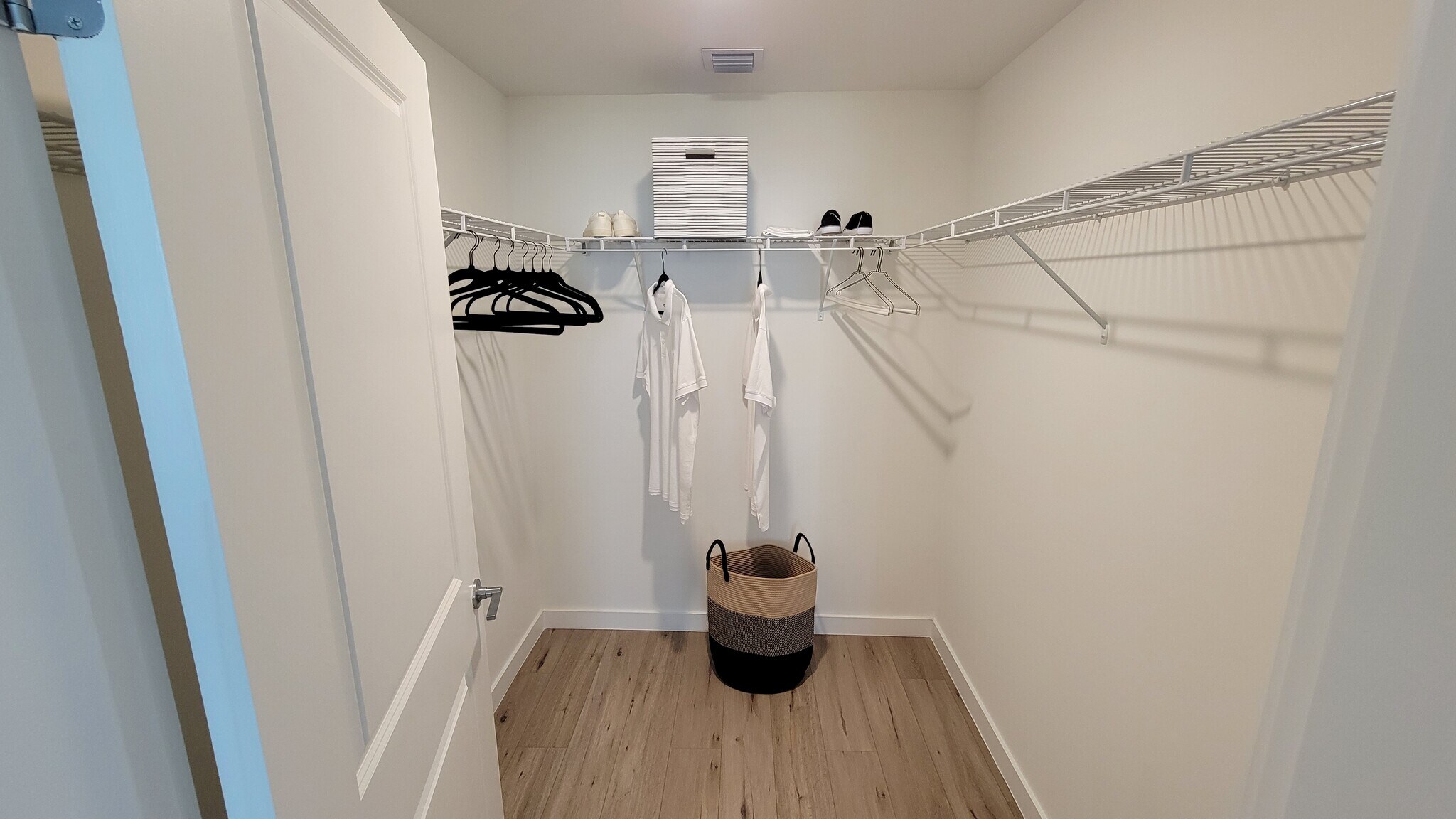 Building Photo - 7095 W 5th Ct