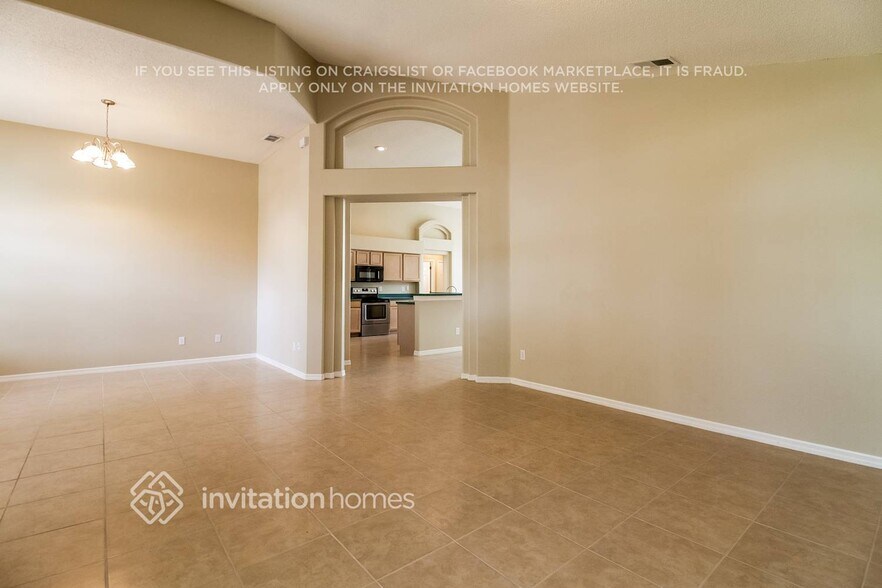 Building Photo - 10967 Dearden Cir