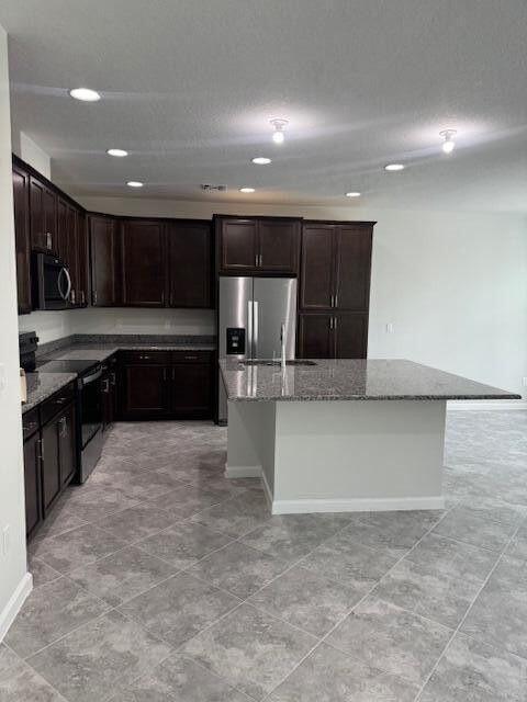 Building Photo - 16464 Helix Ct