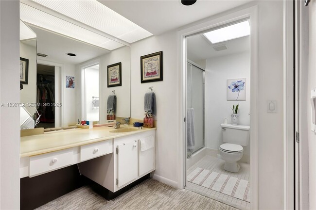 Building Photo - 12750 SW 4th Ct