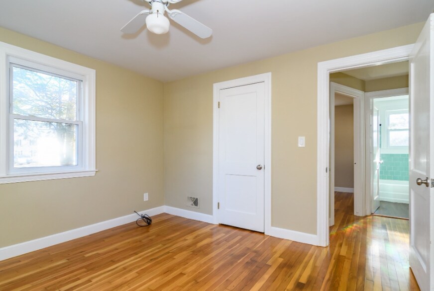 Building Photo - 7 Ferndale Rd