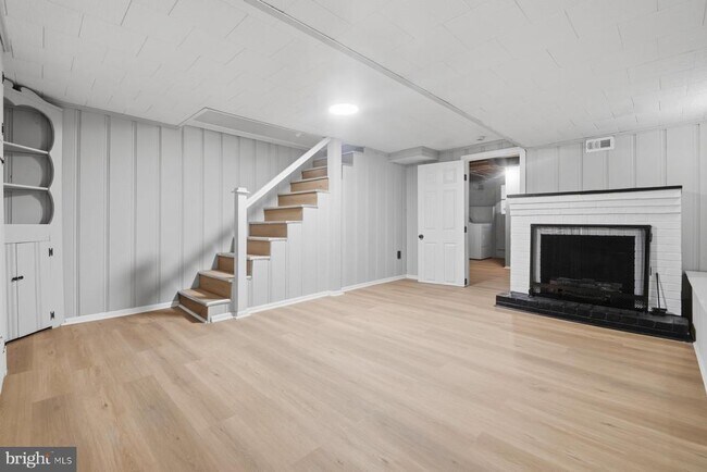 Building Photo - 3525 Kentucky Ave
