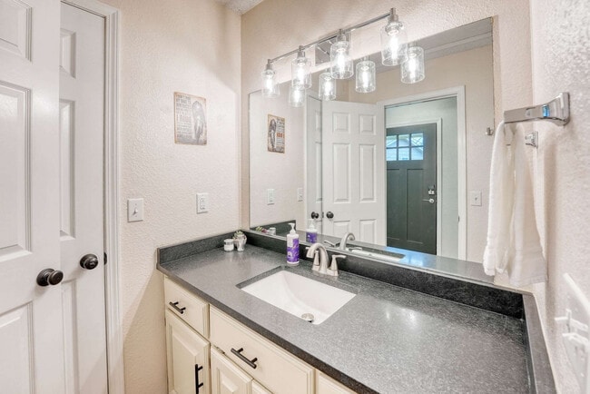 Building Photo - 3204 Cardinal Creek Cir