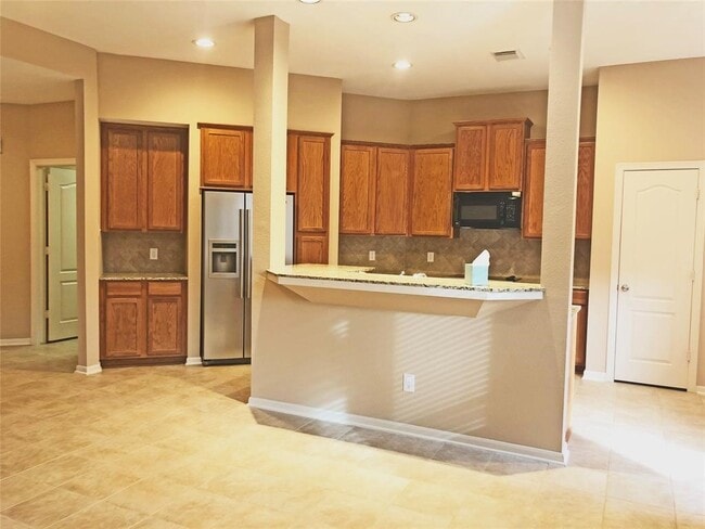 Building Photo - 315 Heritage Shore