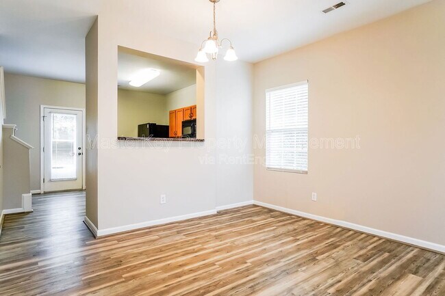 Building Photo - 1640 Extine Ln