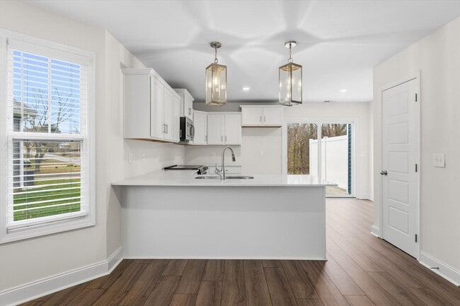 Building Photo - New Construction Townhome Internet and Trash Included