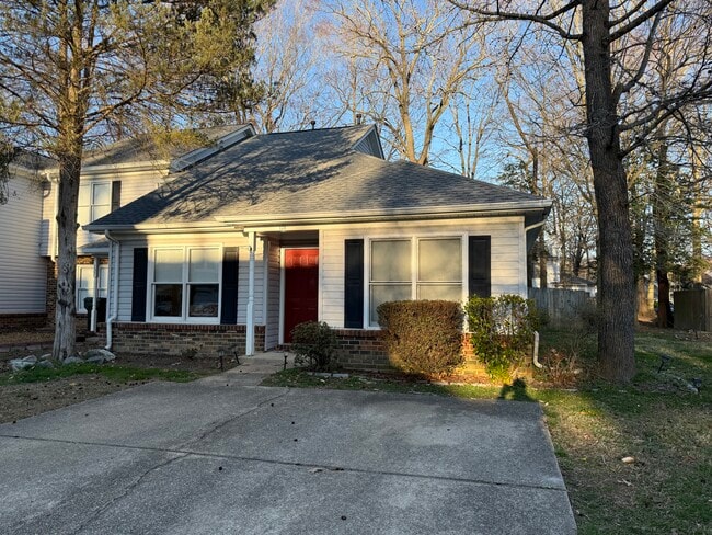 Building Photo - 139 Barn Swallow Rdg