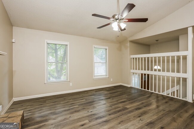 Building Photo - 2400 Boone Pl