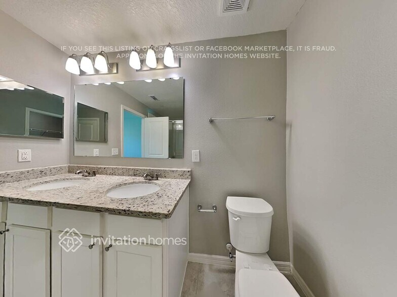 Building Photo - 7334 Ibis Dr