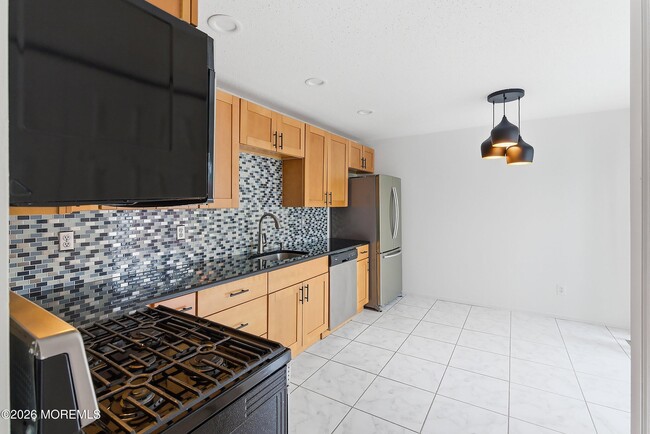 Building Photo - 44 Kingfisher Ct