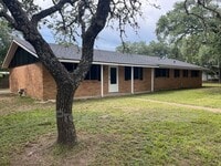 Building Photo - 405 Glade St