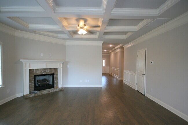 Building Photo - 7921 Gabriela Dr NW