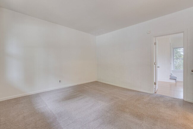 Building Photo - AVAILABLE AUGUST  2026 - Incredible, Updated 4 Bedroom Home w/ Tons of Character!