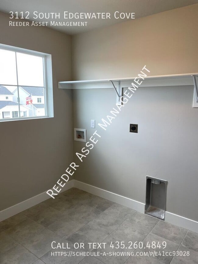 Building Photo - 3112 S Edgewater Cv