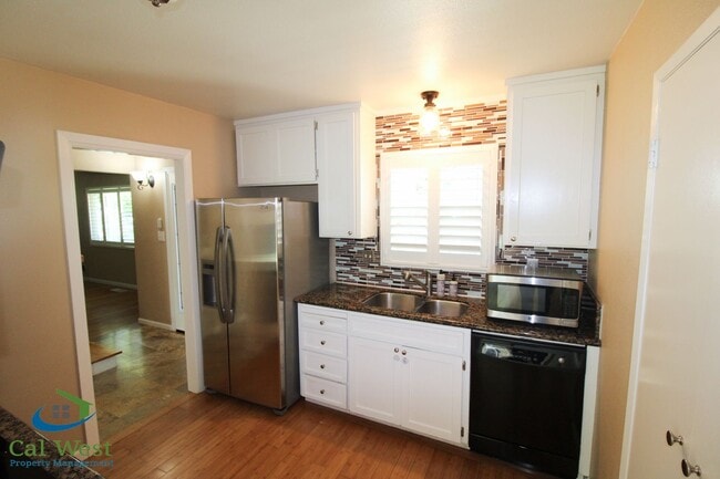 Building Photo - $4795 - 3 Bd/2 Ba Two Story Single Family Home in West San Jose