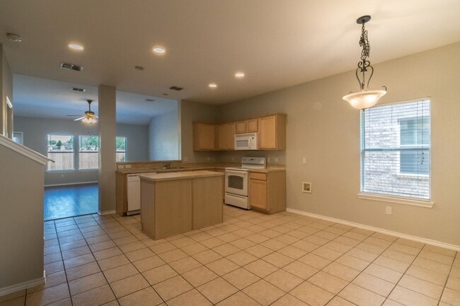 Building Photo - 8512 Prairie Wind Trail
