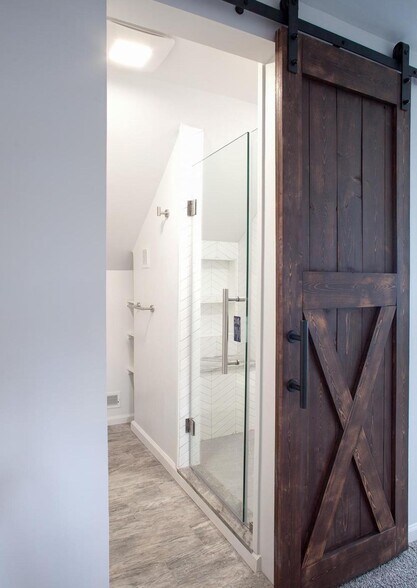 Bathroom 2 - 2223 Coy St