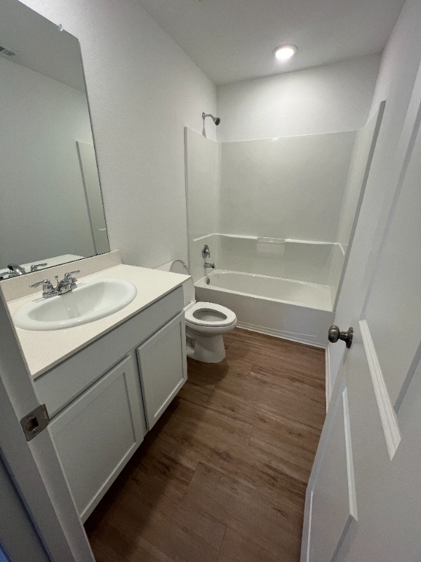 Building Photo - 314 Hbr Bnd Ct