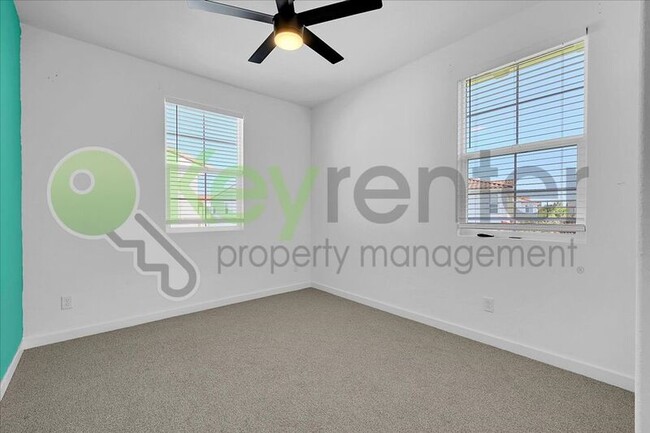 Building Photo - 5301 E Commerce Way