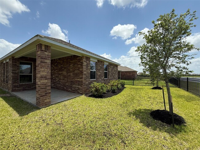 Building Photo - 445 Aurora Creek Ln