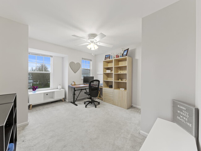 Building Photo - 3465 Bradbury Cir