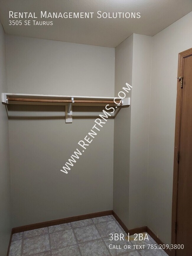Building Photo - ***Shawnee Heights School District***- 3 B...