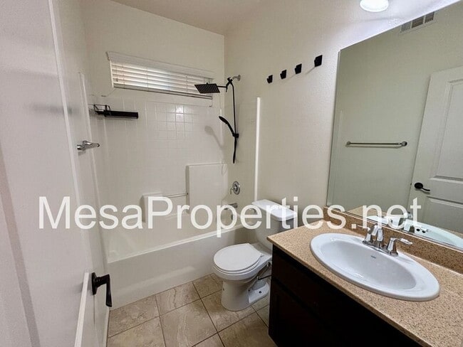 Building Photo - 6966 Madison Ln