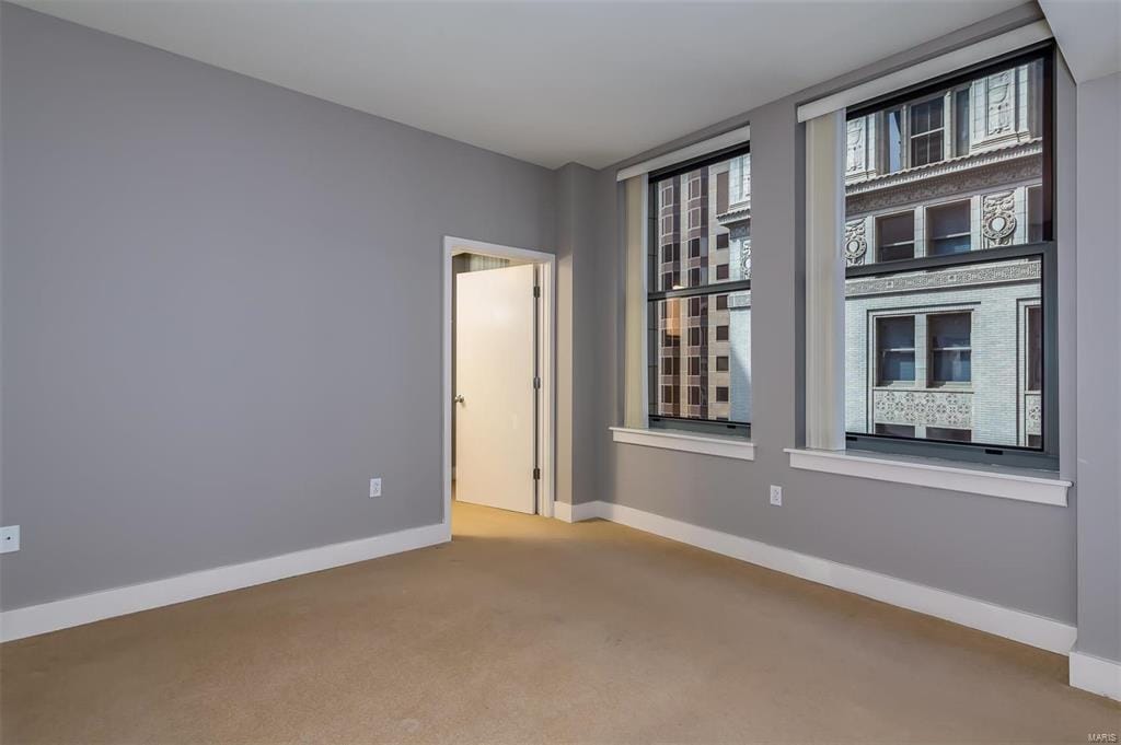 Building Photo - 314 N Broadway