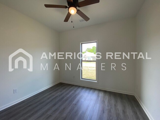 Building Photo - Home for Rent in Montgomery!!! DEPOSIT PENDING!