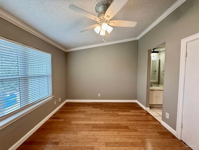 Building Photo - 200 Pensacola Beach Rd