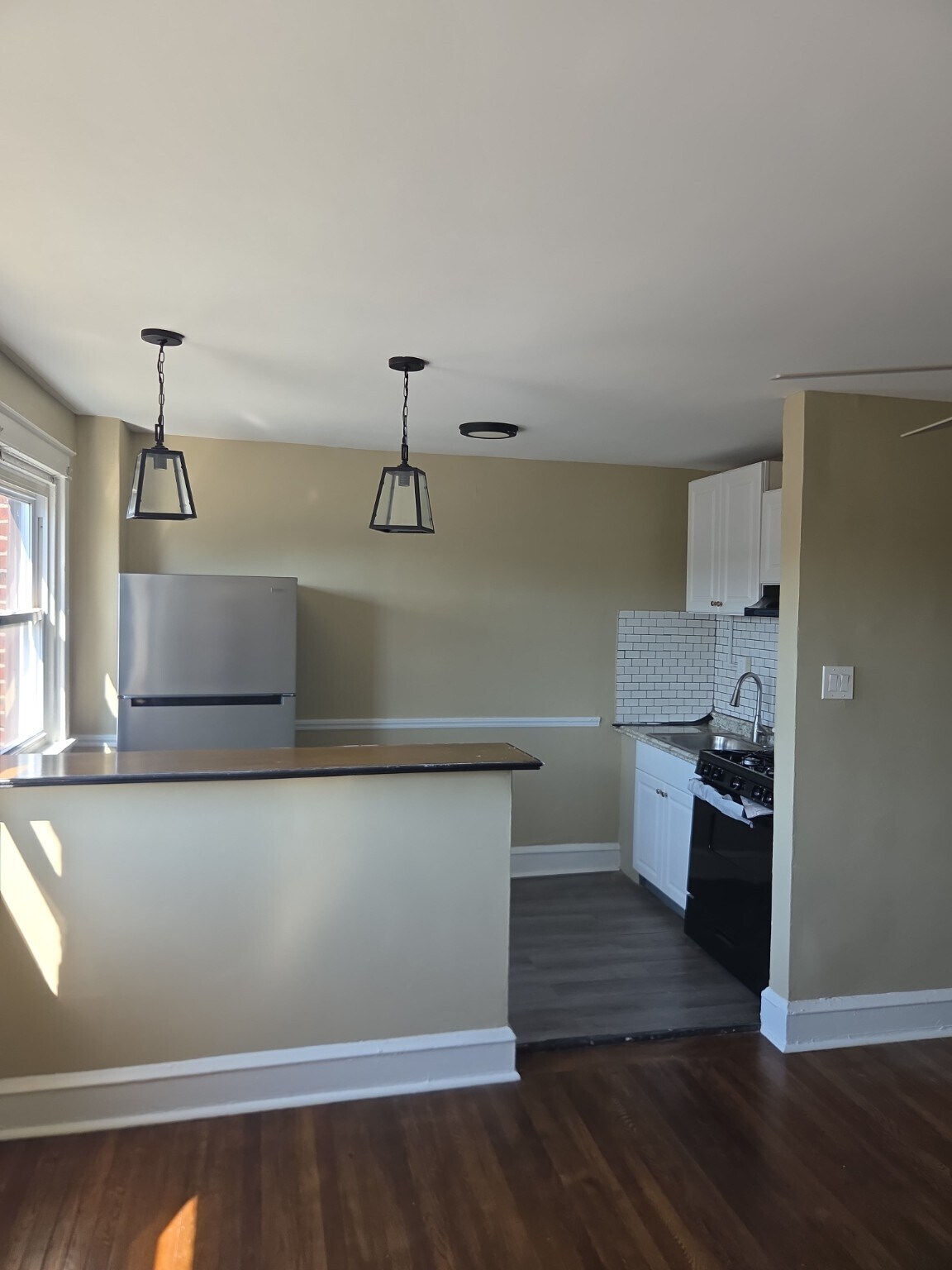 Building Photo - 5437 Torresdale Ave