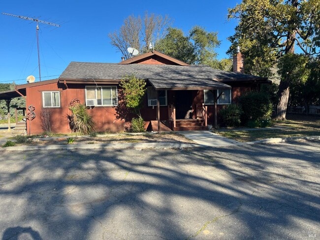 Building Photo - 6535 Gordon Valley Rd
