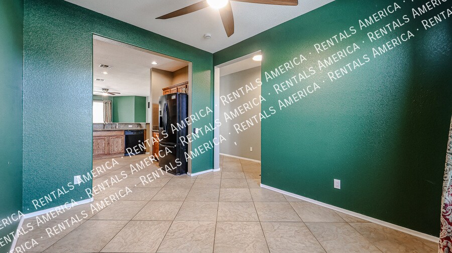 Building Photo - 11555 W Kinderman Dr