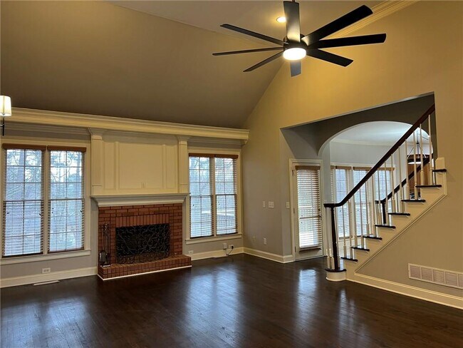 Building Photo - 2476 Sewell Mill Rd