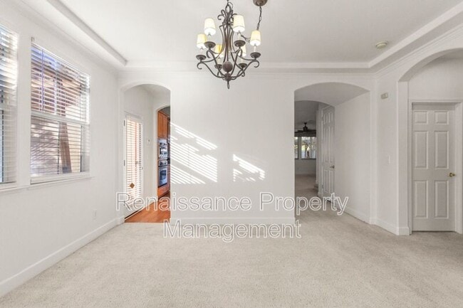 Building Photo - 1801 Riverview Ave