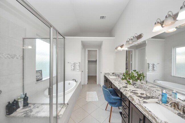 Building Photo - 24003 Cannon Anello Ct