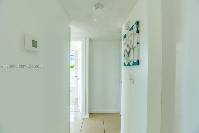 Building Photo - 1990 Marseille Dr