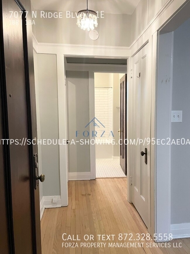 Building Photo - 7077 N Ridge Blvd