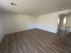 Building Photo - 8410 Eldora Ave