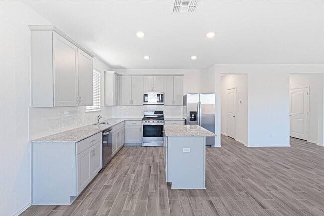 Building Photo - 505 Benicia Cv
