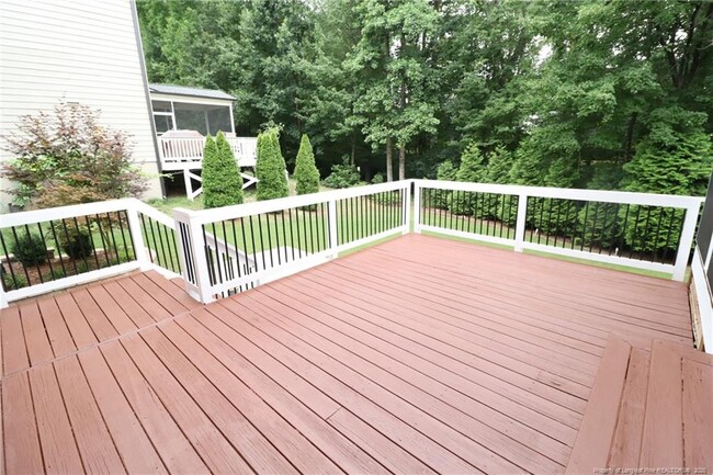 Building Photo - 1585 Tice Hurst Ln