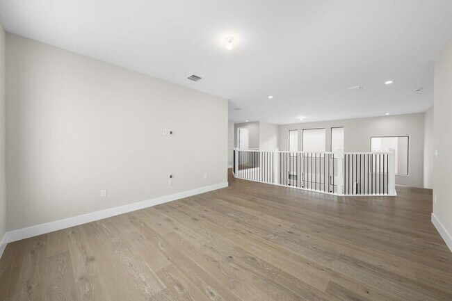 Building Photo - 20414 Juniper Bay Ave