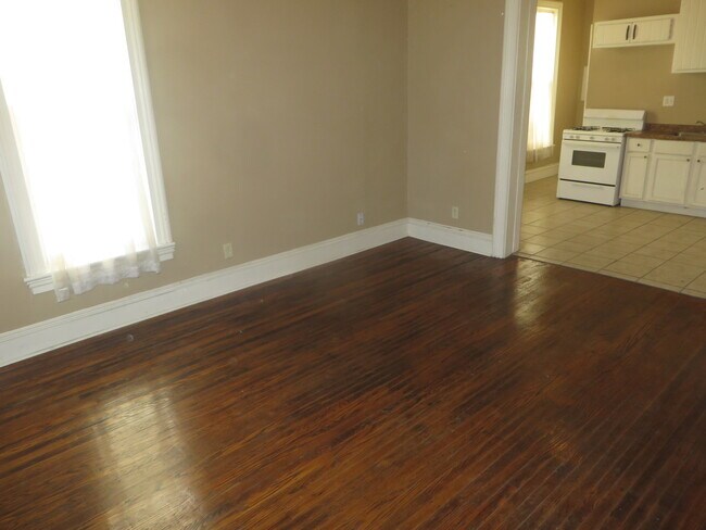 Building Photo - 1219 Fulton St