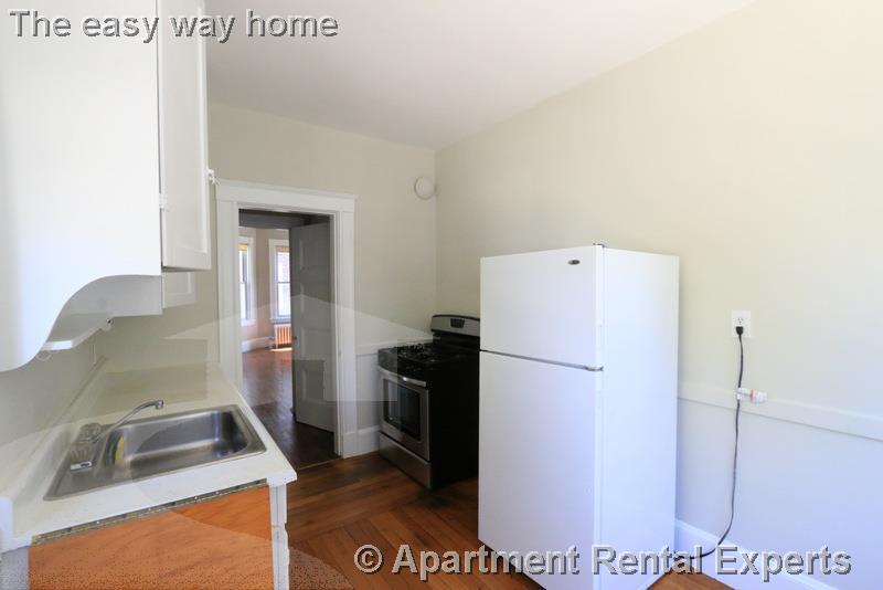 Building Photo - 45 Kidder Ave