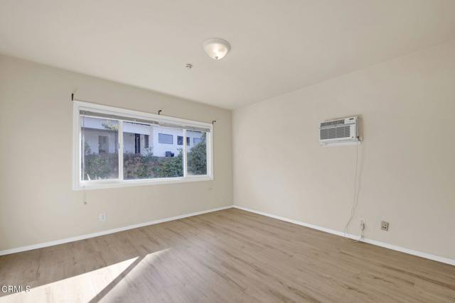 Building Photo - 1537 Silverwood Dr