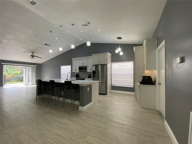 Building Photo - 1516 Crosswind Cir