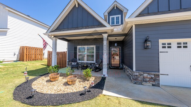 Building Photo - 6897 Omaha Dr